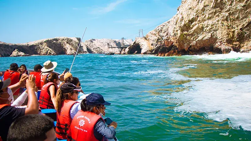 Las islas ballestas paracas visita en tour desde Lima
